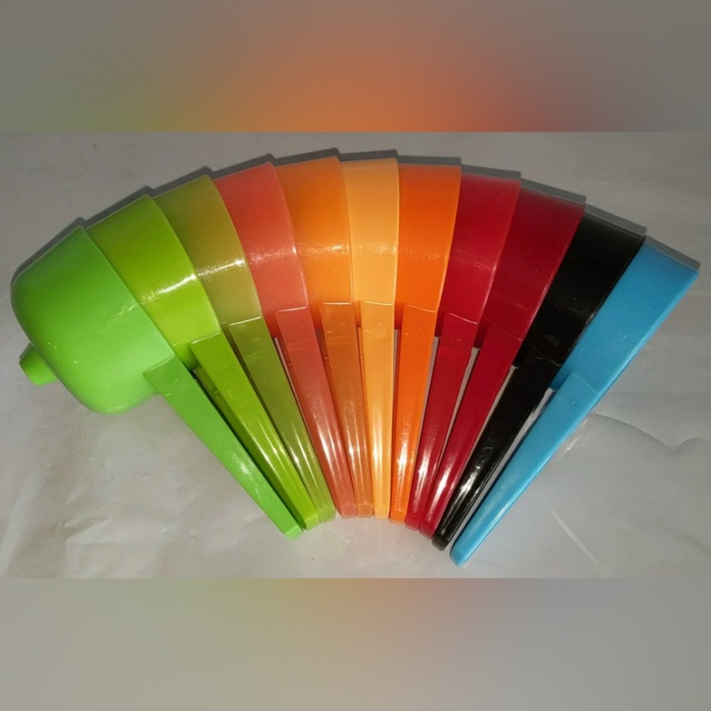 Tupperware Mini Funnel 4pc Set in Surprise Colours